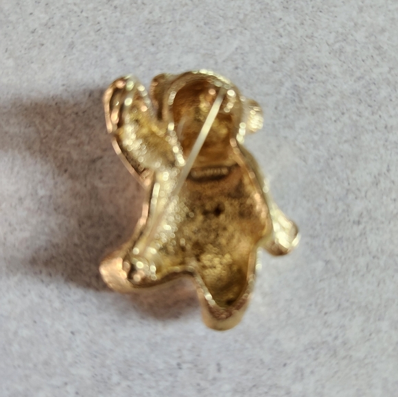 Charming Gold Bear Pendant - Picture 2 of 2